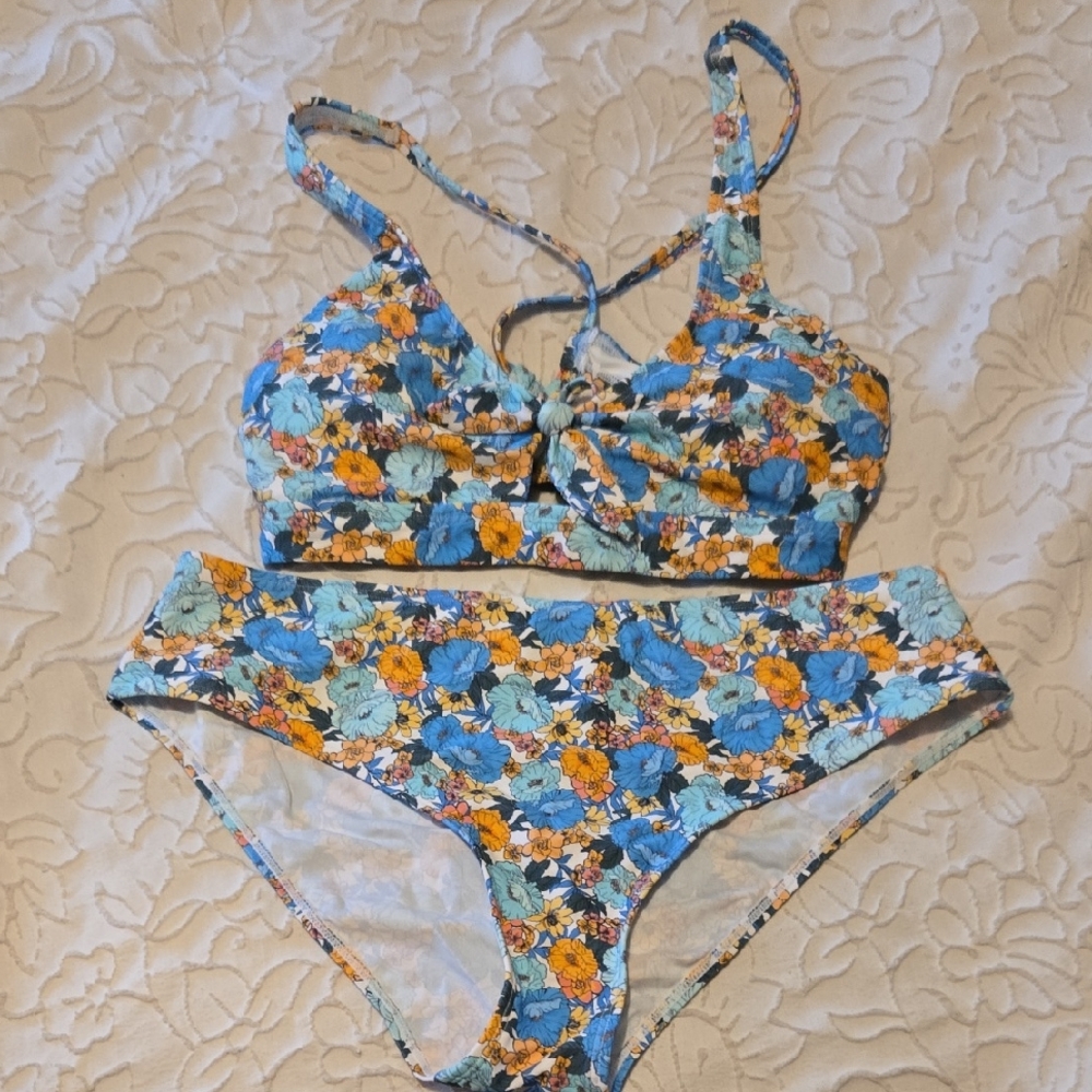 Cupshe Blue and Orange Floral Bikini